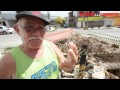 Morador de Rio Doce reclama dos buracos na Rua do Abacate
