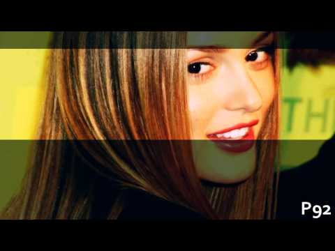 Autumn Reeser