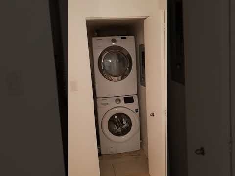Listing item