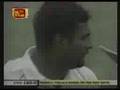 Muttiah Muralitharan equals Shane Warne's world record