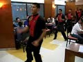 Crazy Pizza Hut waiters in India Crazy Pizza Hut waiters in India