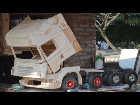 VirtualMakerLuca - Facebook page: http://www.facebook.com/#!/pages/ModelTruck-Scania-R730-RC-Scala-14/186803594751921 http://www.facebook.com/#!/pages/ModelTruck-Peterbilt-359-...