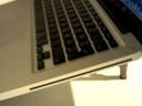macuserswa-flix#5-hands on-MacBook