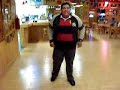 ESPERANDO  ALAS  MESERAS  DEL  HOTER`S