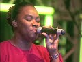Como é bom louvar ao Senhor (Ao Vivo) – Elaine Martins