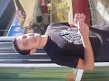 Ovo je covjek. Hmm... mislim nije covijek.. ma sami pogledajte