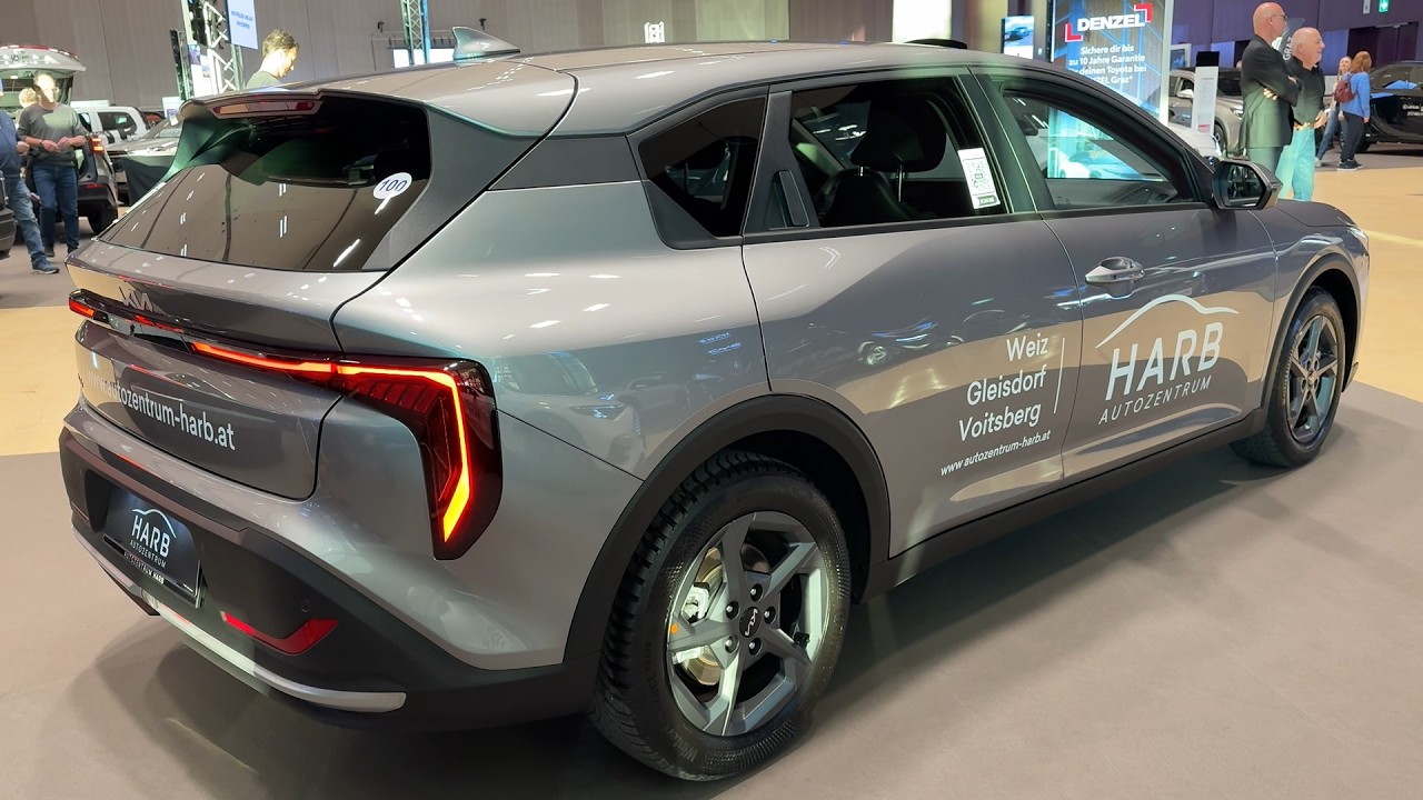 KIA K4 2026 Europe BASE SPEC - FIRST LOOK & visual REVIEW (Hatchback)
