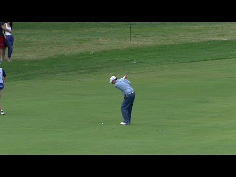 J.J. Henry's brilliant approach rolls within inches at RBC Canadian