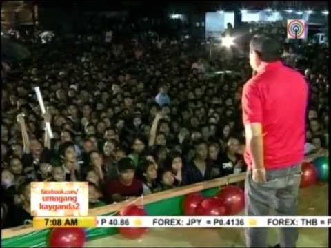 endorsers - MANILA - In Daet, Camarines Norte, a campaign sortie of gubernatorial candidate Renato