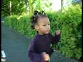 Gabrielle, 2 ans et elle aime courir !!! Gabrielle, 2 ans et elle aime courir !!!
