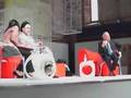 shaking video: khatami introduced to udine