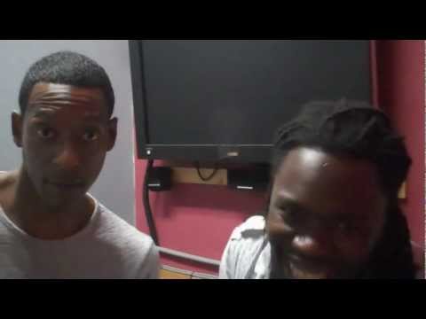 Orlando Jones shows love to the Etch-a-Sketch Comedy Team.