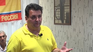 К Олегу Михееву поступает много обращений.