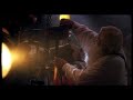 este comercial trata de santa que con sus estrellas fugaces nos inspira a todos a realizar una buena acci�n esta navidad para que entre todos hagamos un mundo mejor... te invita a regalarle al mundo lo mejor de ti 

http://www.coca-cola.com.mx/