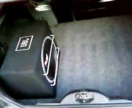 Sono R19: ampli Blaupunkt, HP ...