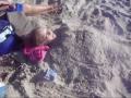 Da Beach With Dani!!!