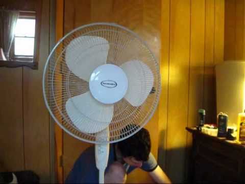 How to clean a fan