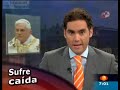 Agreden derriban al Papa Benedicto XVI en misa de Gallo