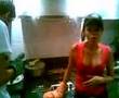 alfre comiendo guevo