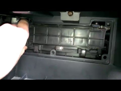 Subaru Tribeca B9 cabin filter replacement