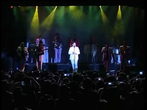 Uriel Lozano En Vivo - Teatro Colonial 01