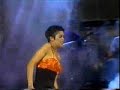Eugenia Le�n \"AQU� ME QUEDO\" de Pepe Elorza