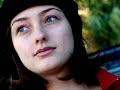esta m�sica � repleta de uma melodia e de uma letra capazes de nos tocar a pr�pria alma..linda e inesquec�vel can��o.