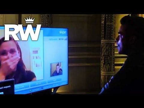 Robbie Gives Away Tickets To His Take The Crown Stadium Tour 2013 On Skype