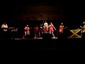 banda bossacucanova, ao vivo em bras�lia, na fmi (feira de m�sica independente 2007), com a m�sica 