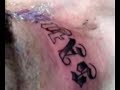 tattoo live movie 6 very painful/scritta gotica sulla gola