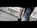 Les jambes aux chausures à talon aiguille - court métrage Les jambes aux chausures à talon aiguille - court métrage