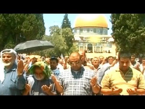انتقادات لفتوى القرضاوي بتحريم زيارة القدس انتقادات لفتوى القرضاوي بتحريم زيارة القدس