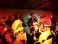 Bar Gezellig zingt Stap in de trein Carnaval 2008