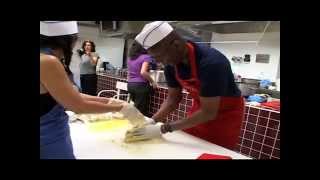 GlobeTrotter Jon Haggins TV in Torino, Italy Part 1