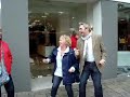 René en Ingrid aan het dansen bloemencorso Zundert 2008