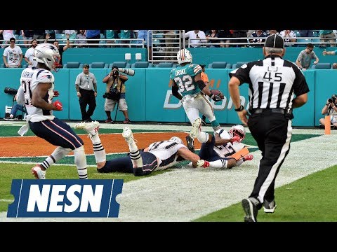 Video: How social media reacted to the final play of Patriots-Dolphins