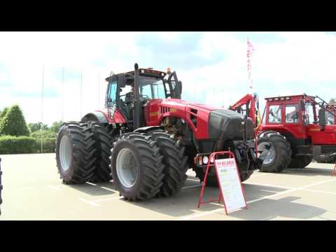 Igor Dodon a efectuat o vizită la Uzina de Tractoare din Minsk