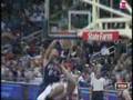 Richard Jefferson with the wicked hammer slam!