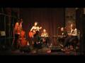 videos de Gather Roses - The Kiss