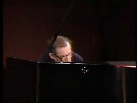 Glenn - Glenn Gould playing Bach's Goldberg Variations.
