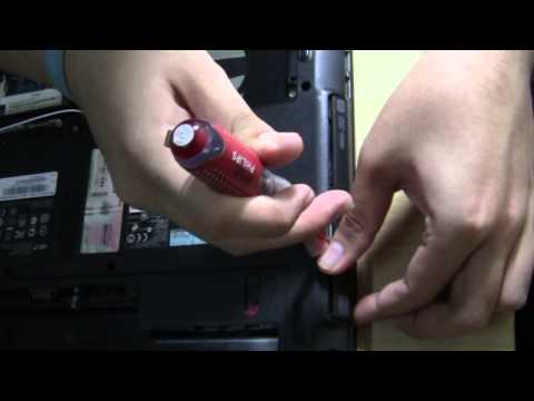 how to service a laptop