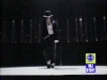 Michael jackson-moon walk