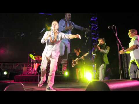 Hawaii Five-0 Season 6 Premiere: Five for Fighting’s John Ondrasik performs