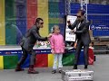 Gamarjobat- edinburgh fringe 2004