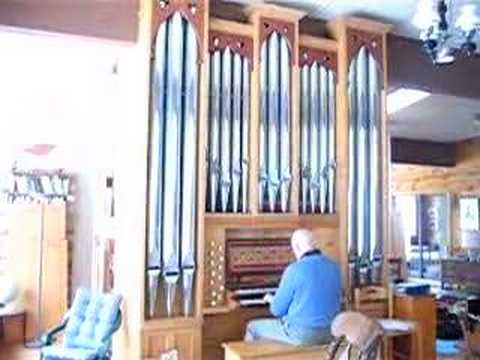2002 Chapel pipe organ