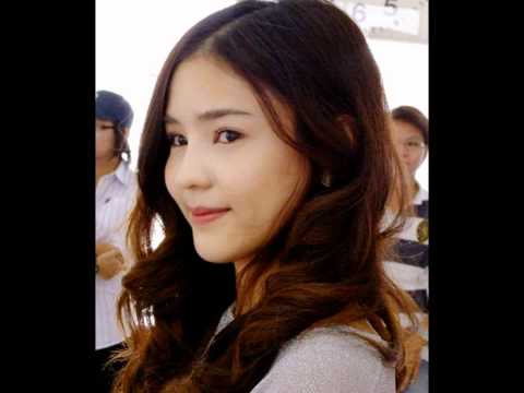 sucharat manaying - Photo slideshow of Ms. Aom Sucharat Manaying, lead actress of the movie Yes or No. Hope you like it ^_^