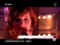 le groupe wax tailor se produit en live devant les cam�ras de france4 aux francofolies2007.
le groupe fran�ais accompagn� de la magnifique charlotte savary n'en finira pas de faire tourner les t�tes des amateurs de portishead et massive attack......� consommer sans mod�ration!!