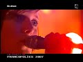 le groupe wax tailor se produit en live devant les cam�ras de france4 aux francofolies2007.
le groupe fran�ais accompagn� de la magnifique charlotte savary n'en finira pas de faire tourner les t�tes des amateurs de portishead et massive attack......� consommer sans mod�ration!!
