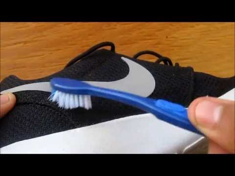 how to whiten mesh tennis shoes