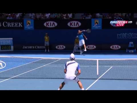 Australian Open 2011 R4 Novak Djokovic vs Nicolas Almagro highlights